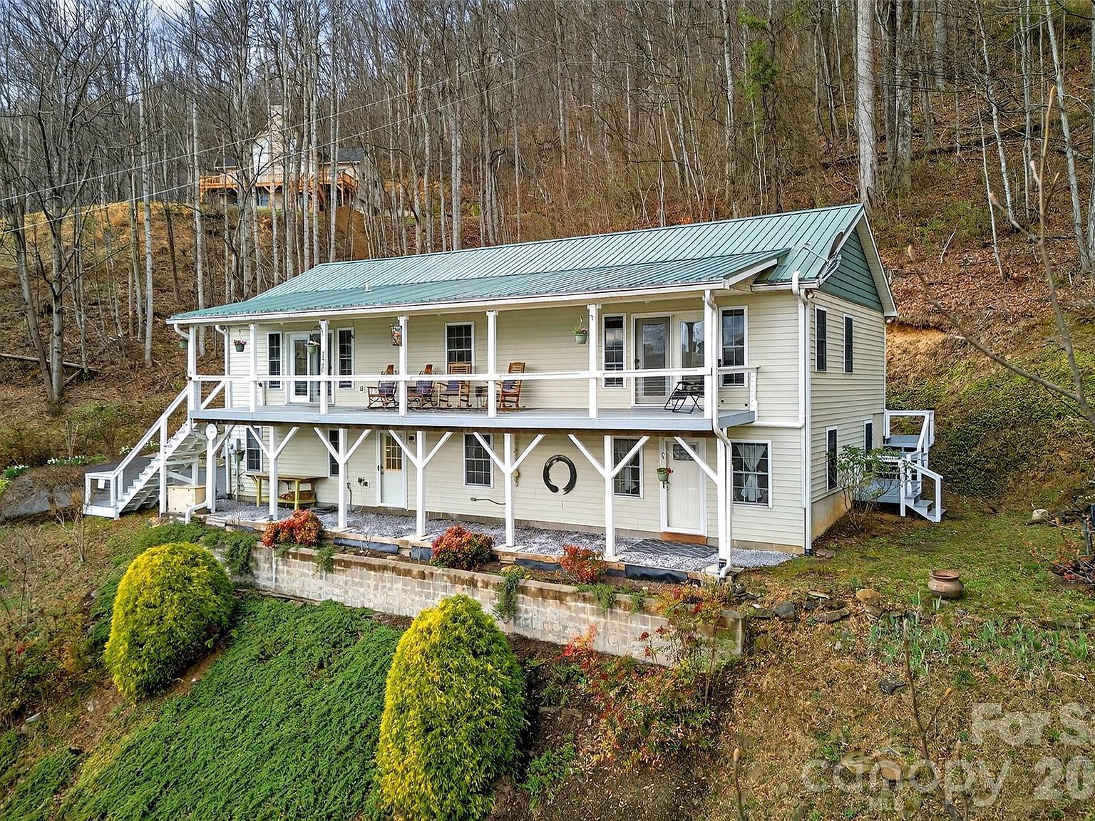 120 Mountain Mist Ln Waynesville, NC 28785 - Thumbnail 3
