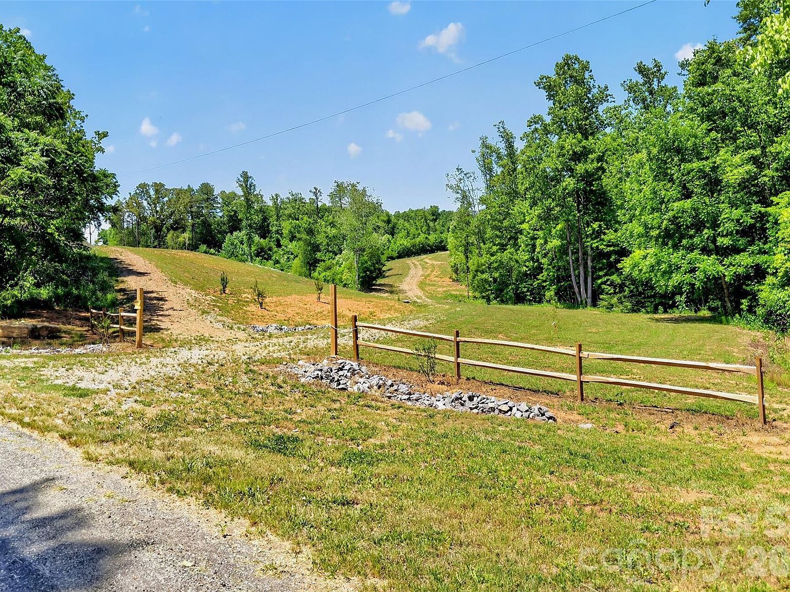 272 Randolph Dr Marion, NC 28752 - Thumbnail 3
