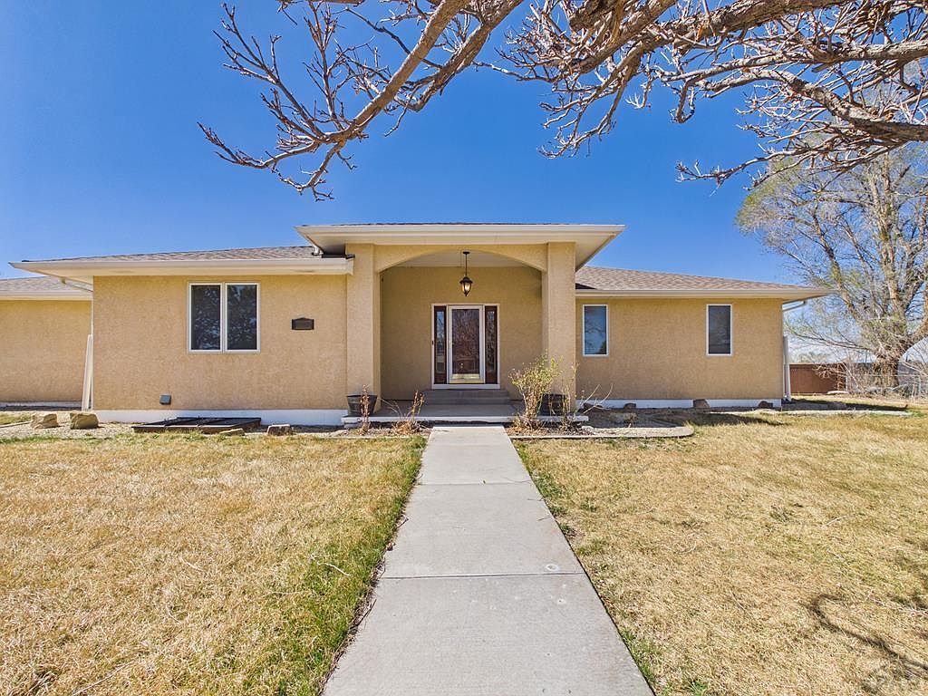 1079 Lynn Dr Pueblo, CO 81006 - Thumbnail 3
