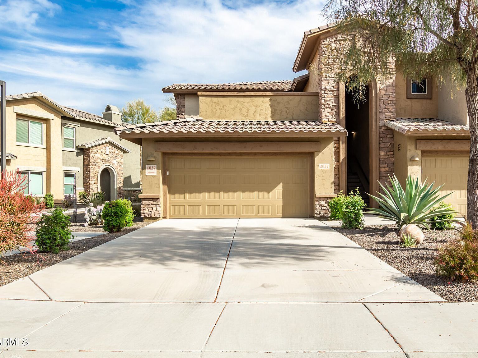 2425 W Bronco Butte Trl UNIT 2037 Phoenix, AZ 85085 - Thumbnail 3