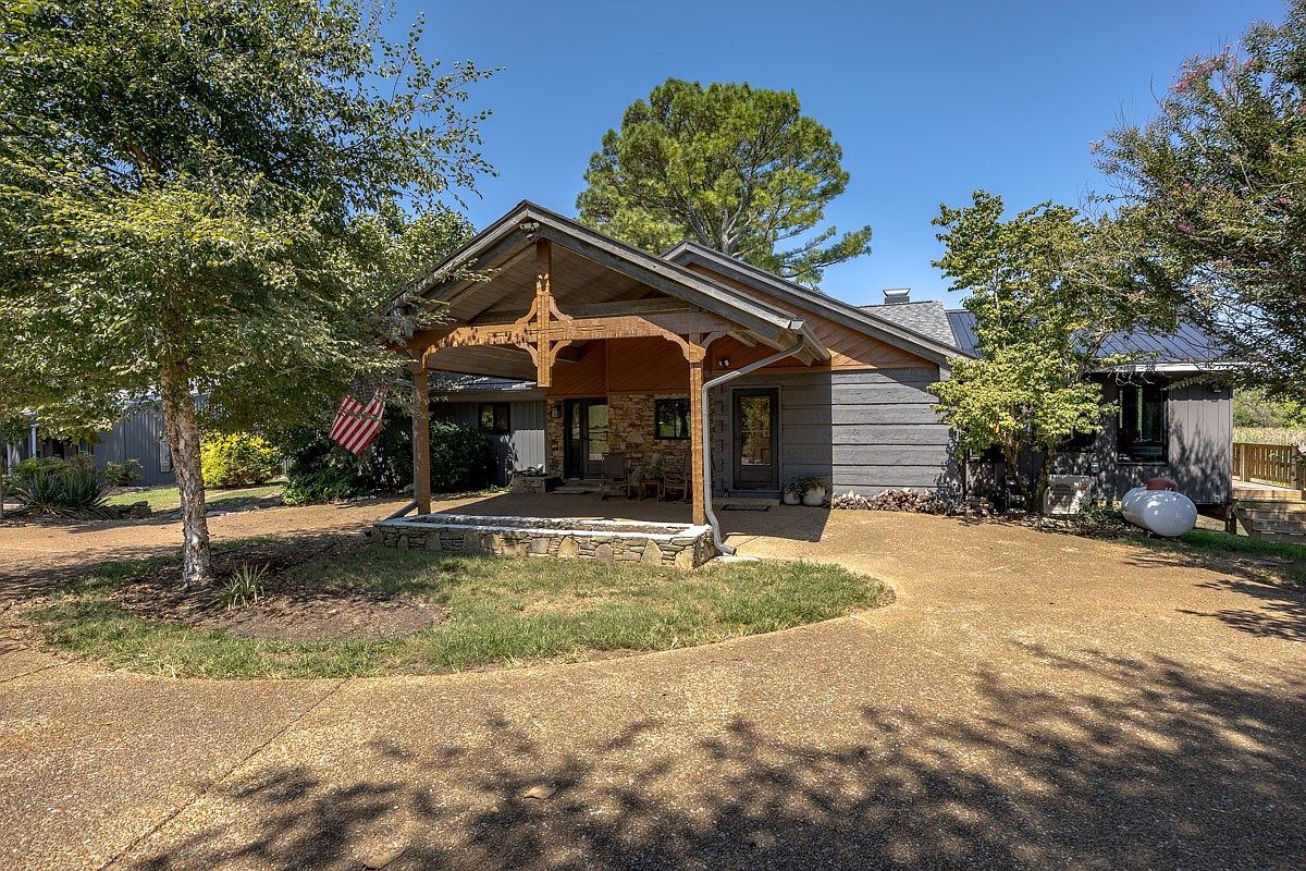 6923 Cross Keys Rd College Grove, TN 37046 - Thumbnail 3