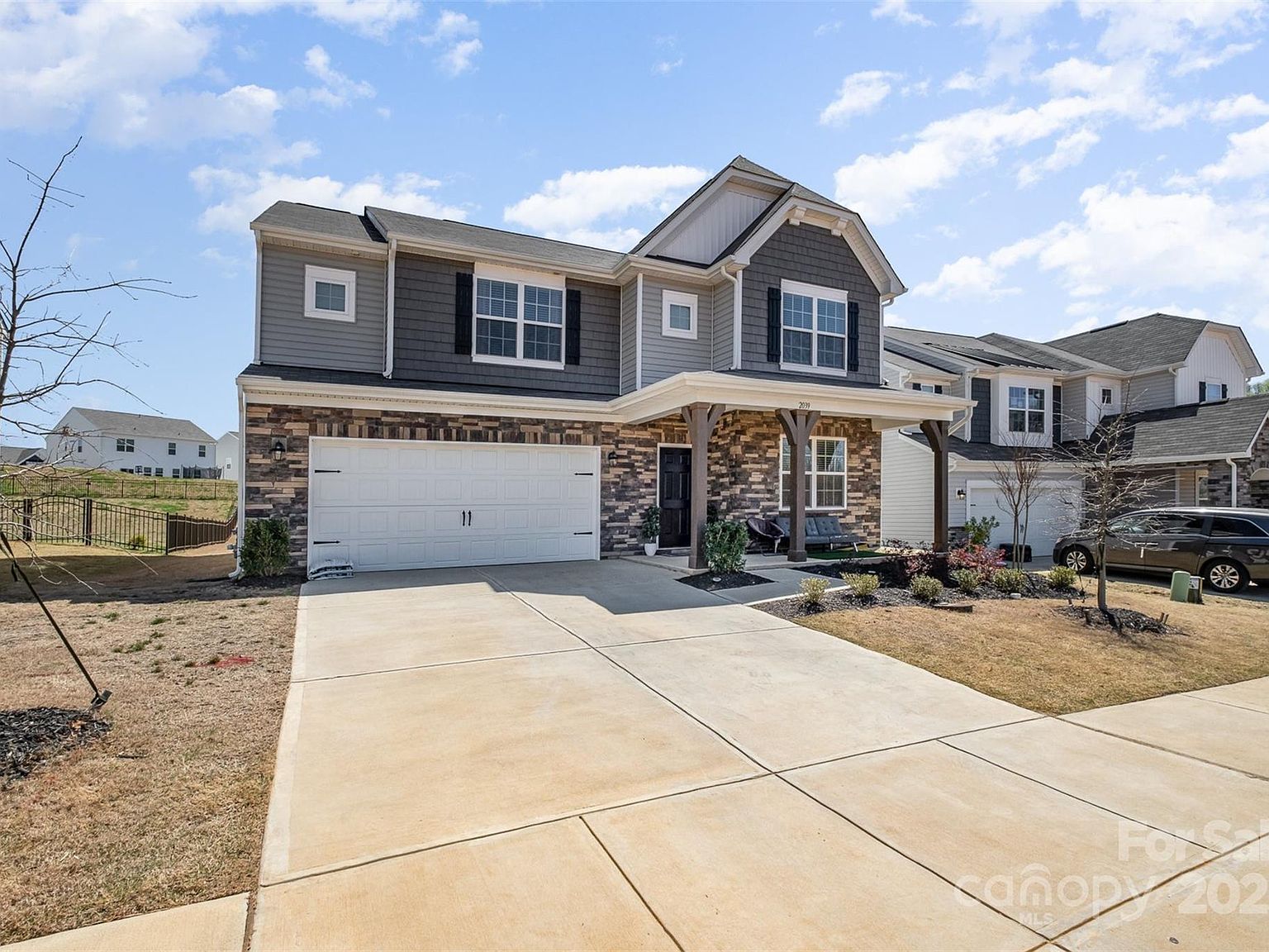 2039 Morning Gold Dr Maiden, NC 28650 - Thumbnail 3