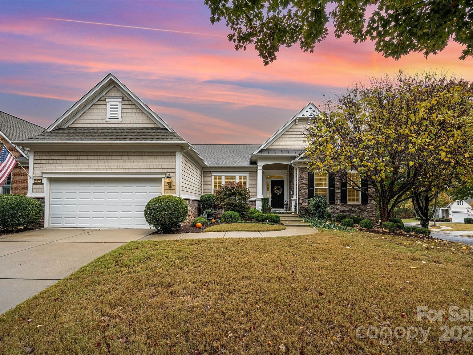 9335 Whistling Straits Dr Fort Mill, SC 29715 - Thumbnail 3