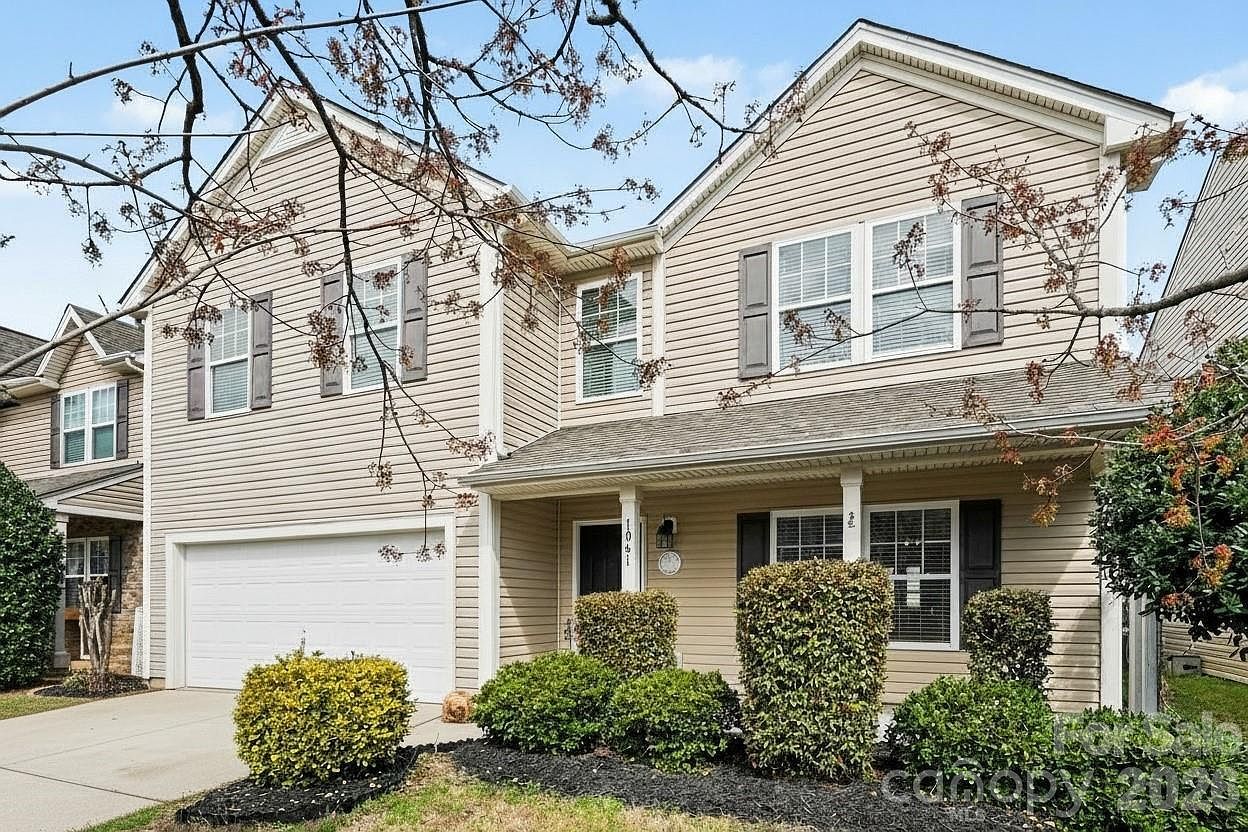 1061 Regal Manor Ln Fort Mill, SC 29715 - Thumbnail 3