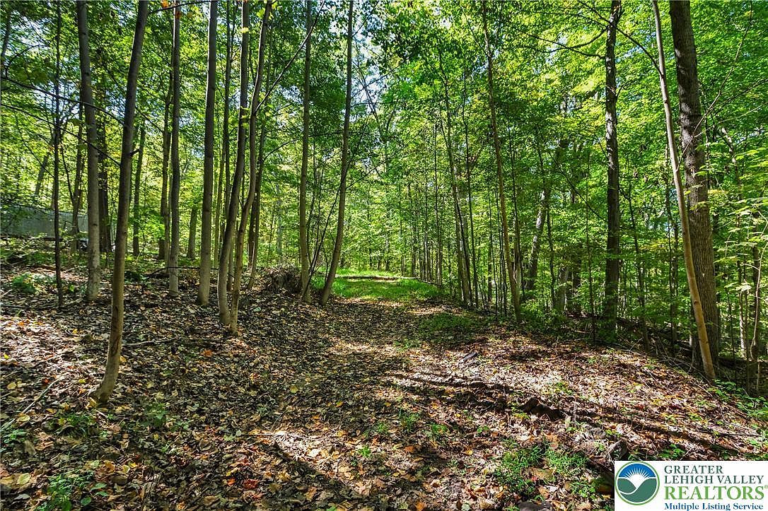 93 Coffeetown Rd Easton, PA 18042 - Thumbnail 3