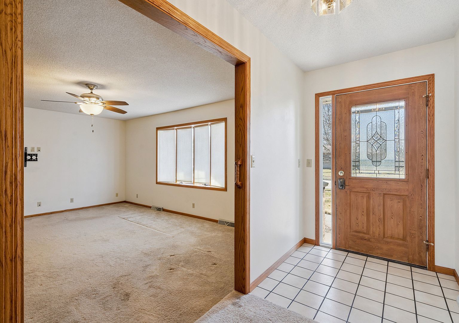 1533 2nd Ave Camanche, IA 52730 - Thumbnail 3