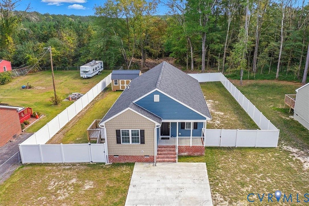 1005 W Main St Waverly, VA 23890 - Thumbnail 3