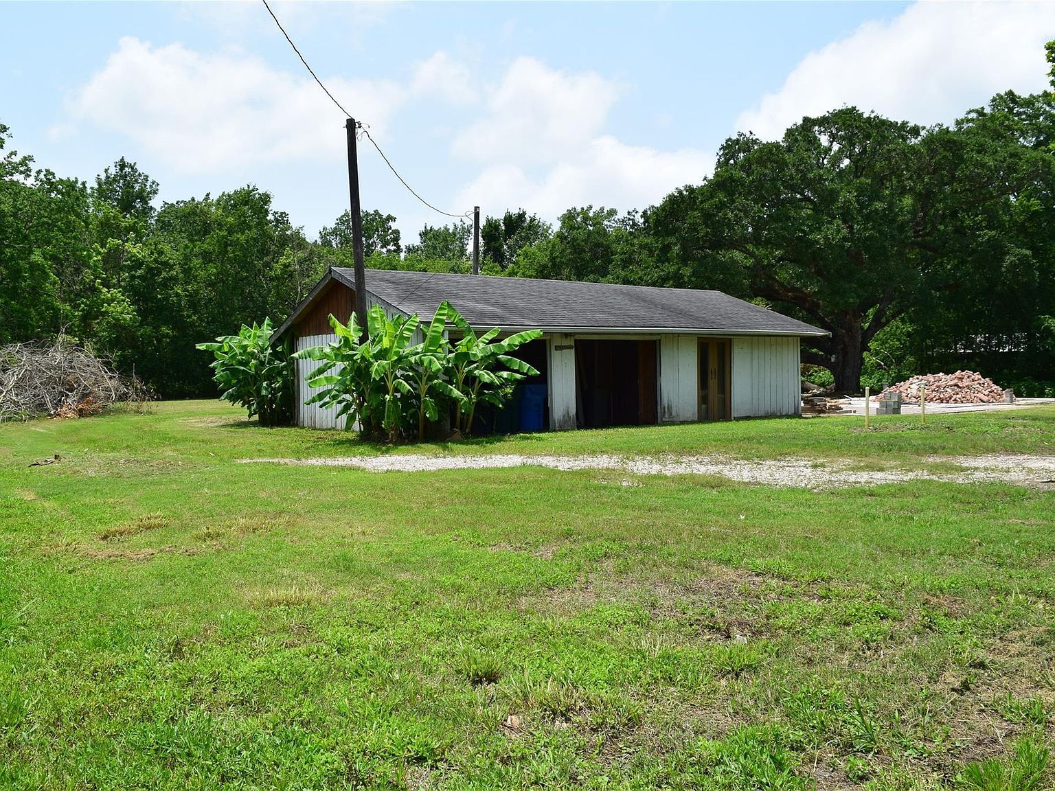 7234 Bissell Rd Manvel, TX 77578 - Thumbnail 3