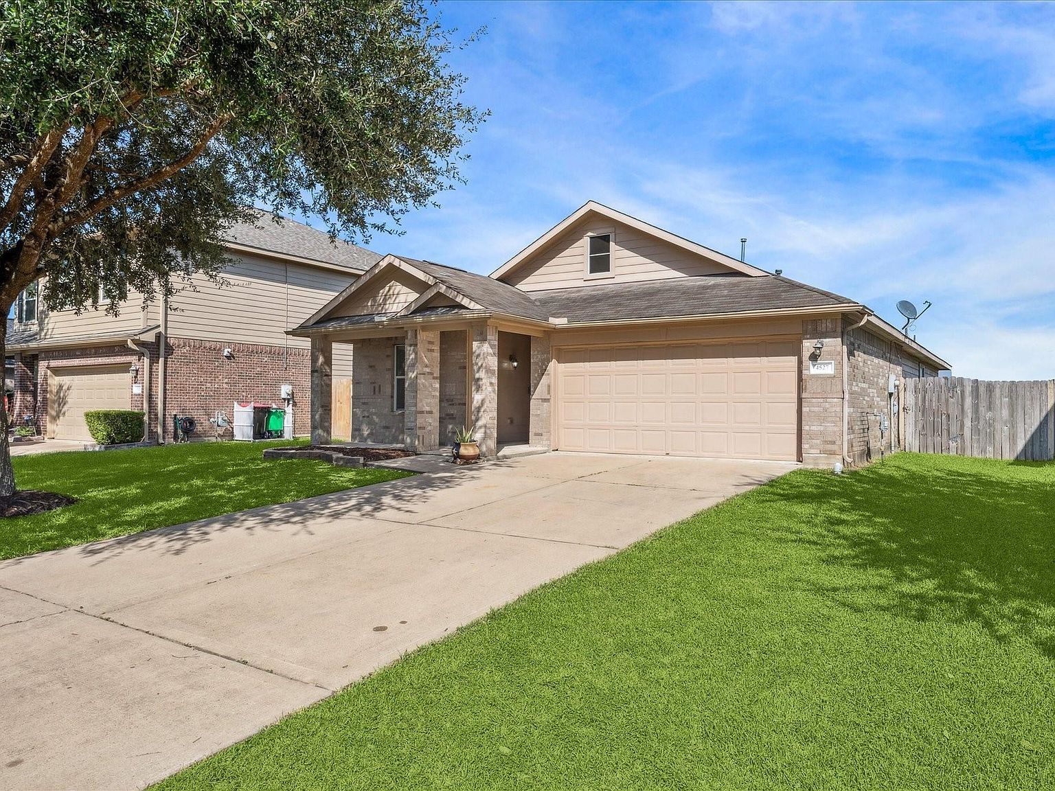 4527 Monarch Blue Ln Fresno, TX 77545 - Thumbnail 3