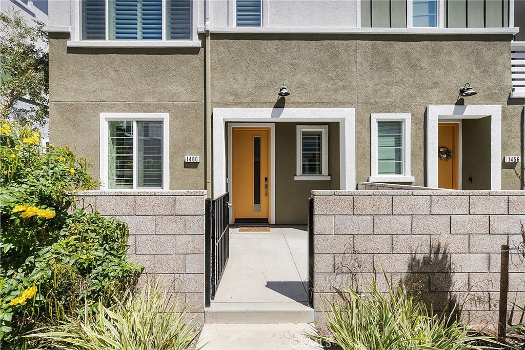 1460 W Sunrise Ln San Pedro, CA 90732 - Thumbnail 3