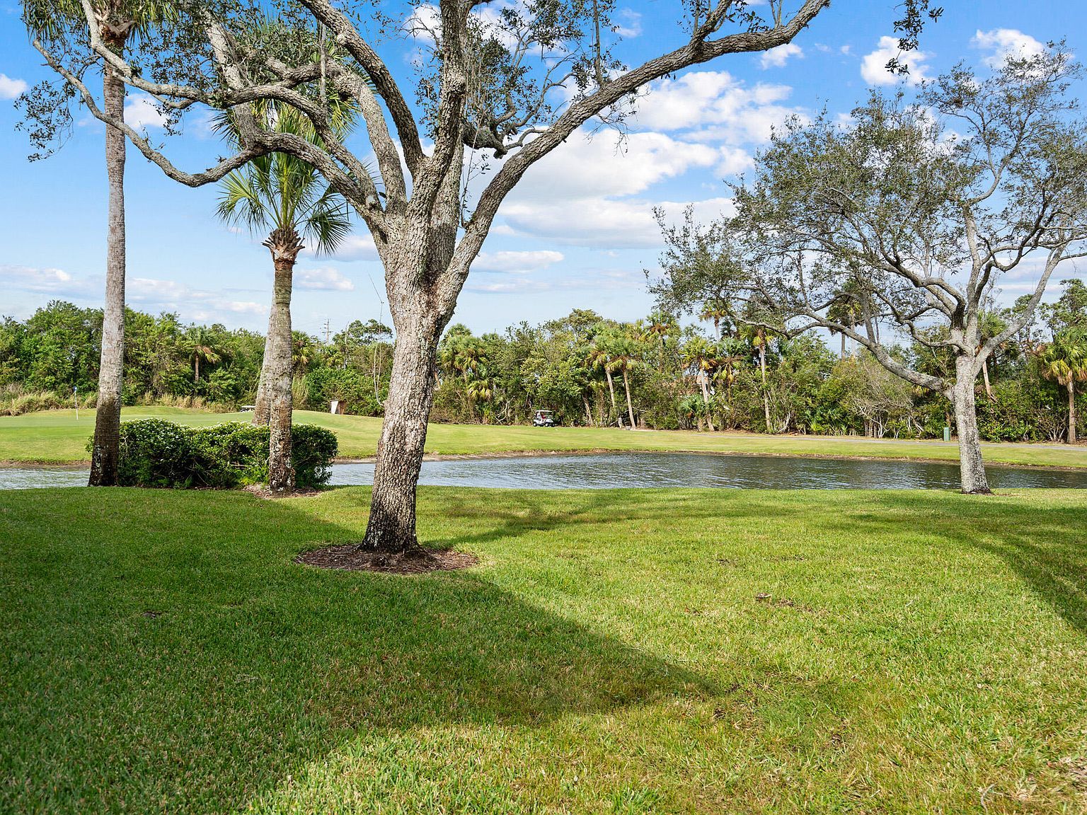 29 Plantation Dr APT 203 Vero Beach, FL 32966 - Thumbnail 3