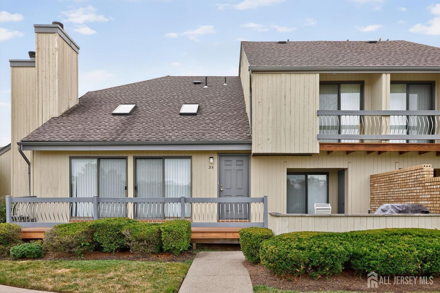 35 Woodhill St Somerset, NJ 08873 - Thumbnail 3