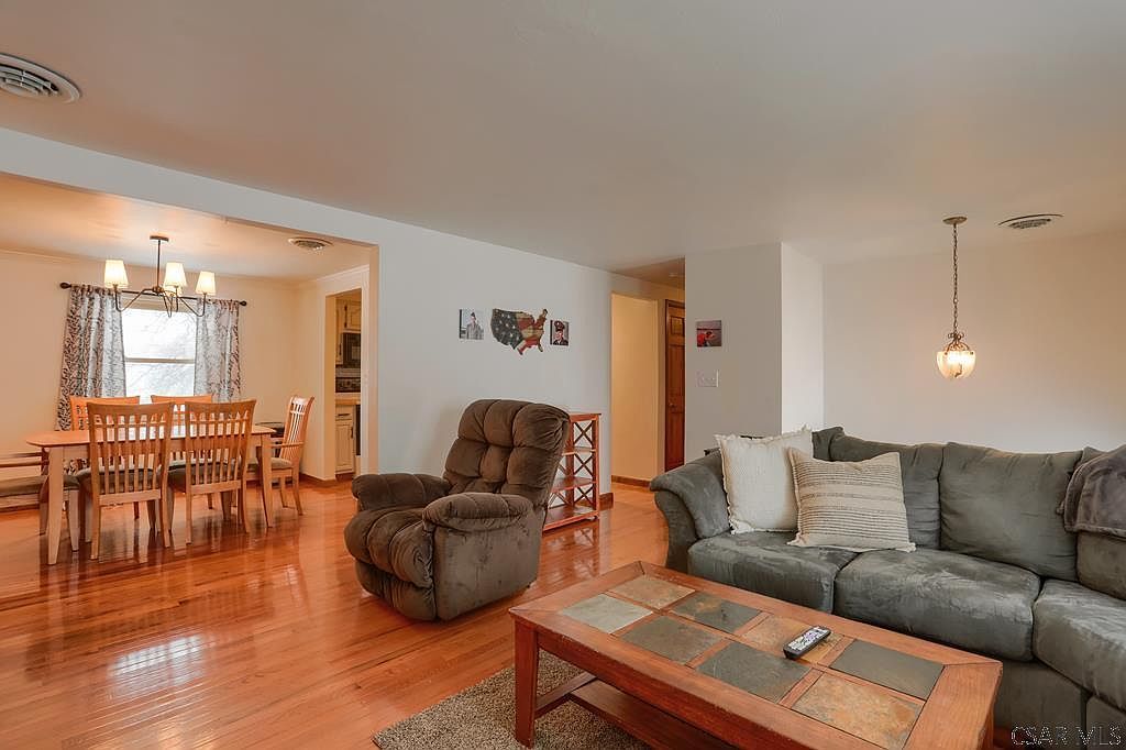 4009 Warren Rd Indiana, PA 15701 - Thumbnail 3