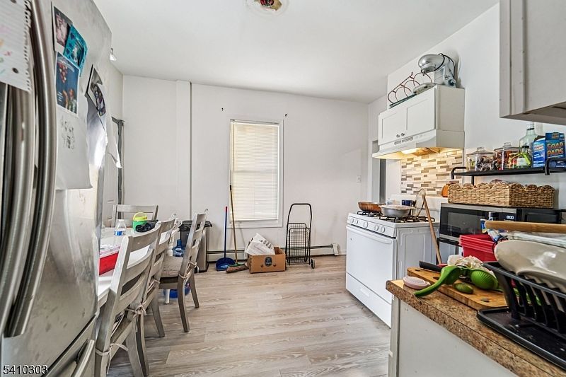 37 Hillman St Paterson, NJ 07522 - Thumbnail 3