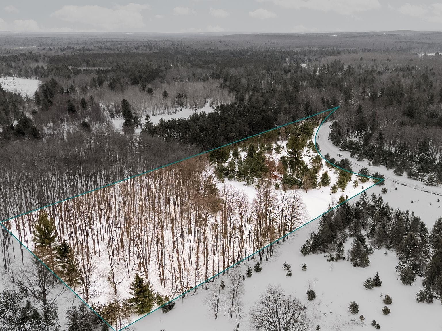 323 Blue Heron Dr SE #53 Kalkaska, MI 49646 - Thumbnail 3