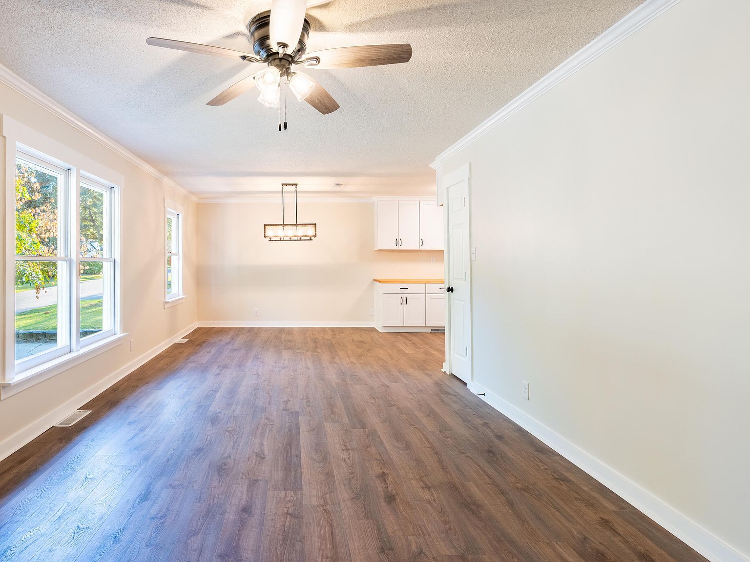 1106 Ruth Landolina Dr Hanahan, SC 29410 - Thumbnail 3