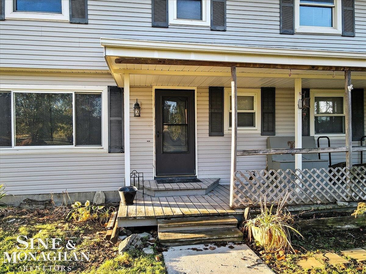 1633 Braidwood Rd Riley, MI 48041 - Thumbnail 3