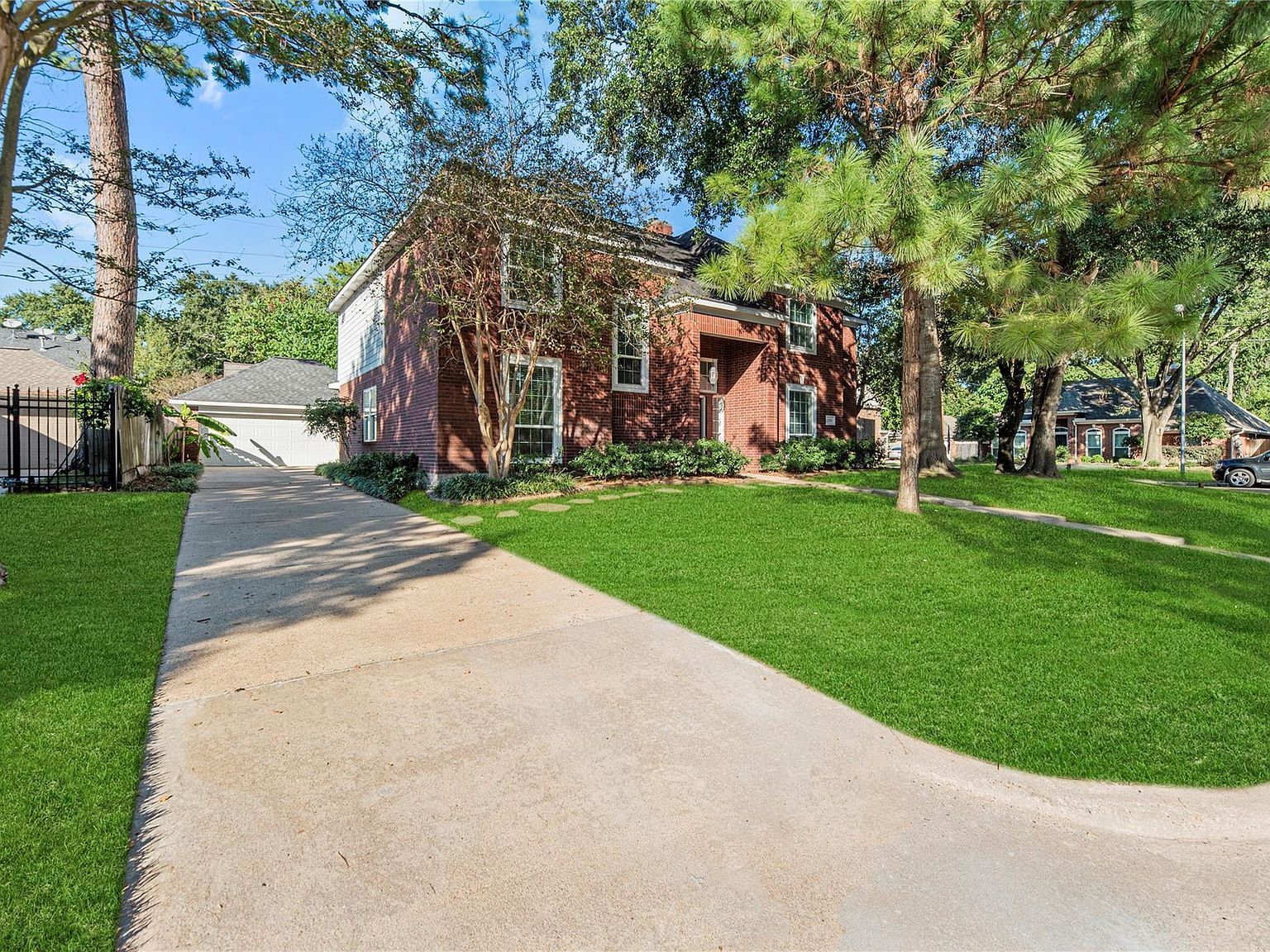 12502 Pavilion Ct Tomball, TX 77377 - Thumbnail 3