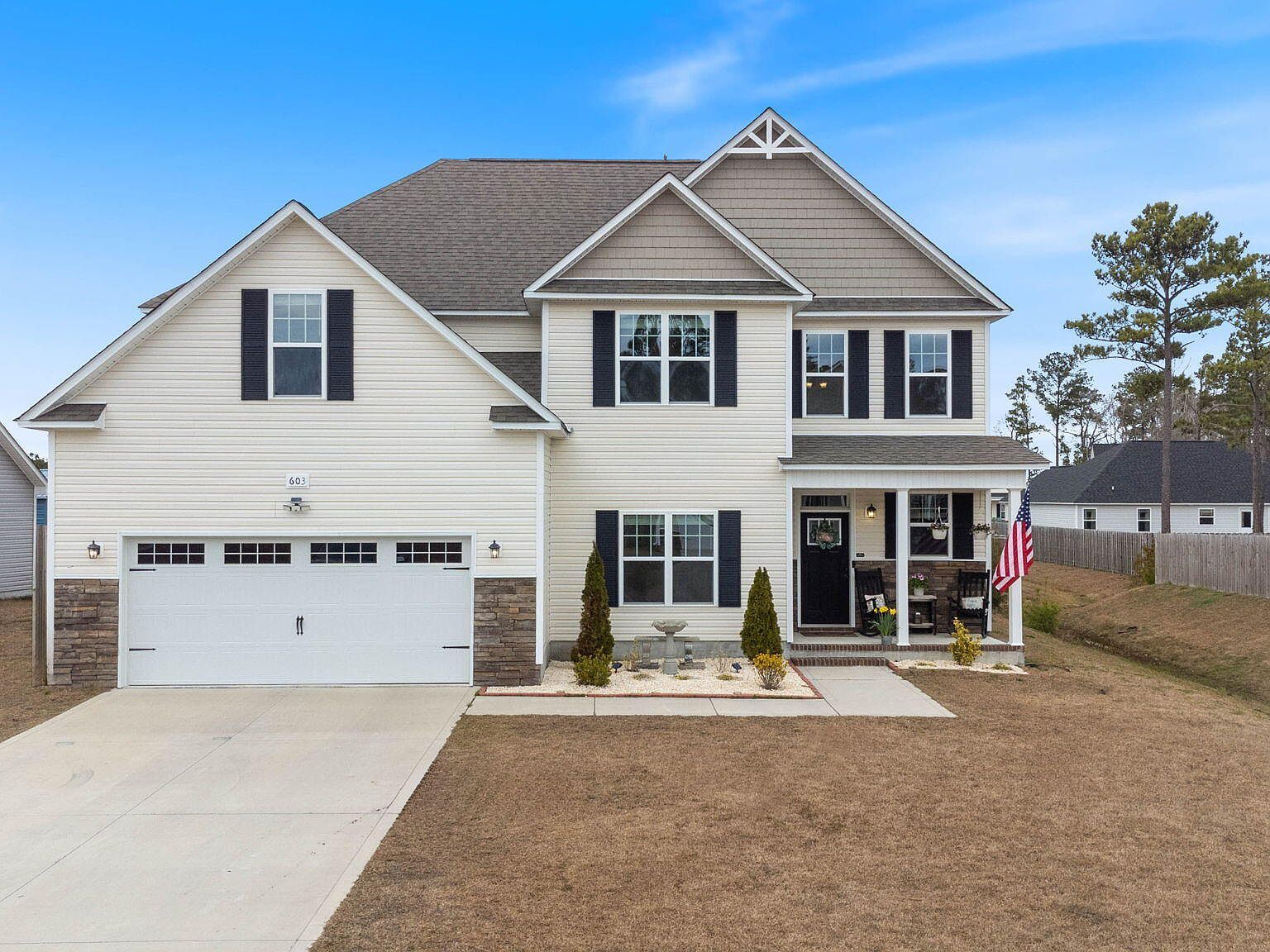 603 Coral Reef Ct Sneads Ferry, NC 28460 - Thumbnail 3