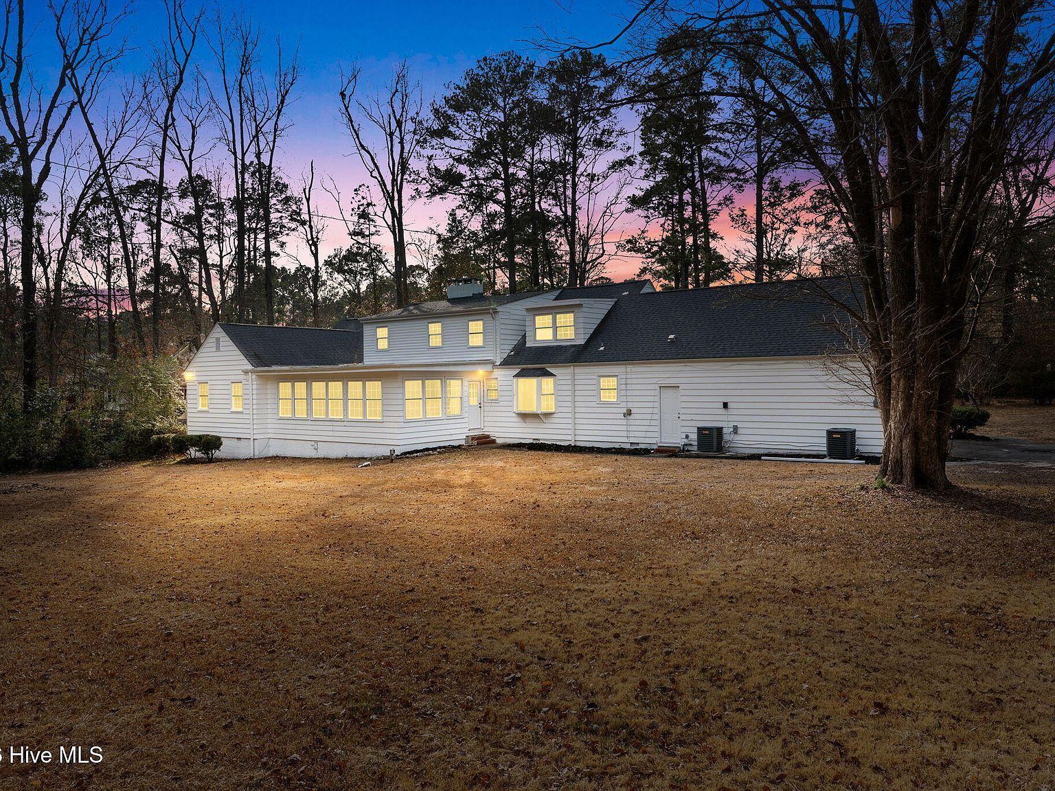 305 Country Club Dr Jacksonville, NC 28546 - Thumbnail 3