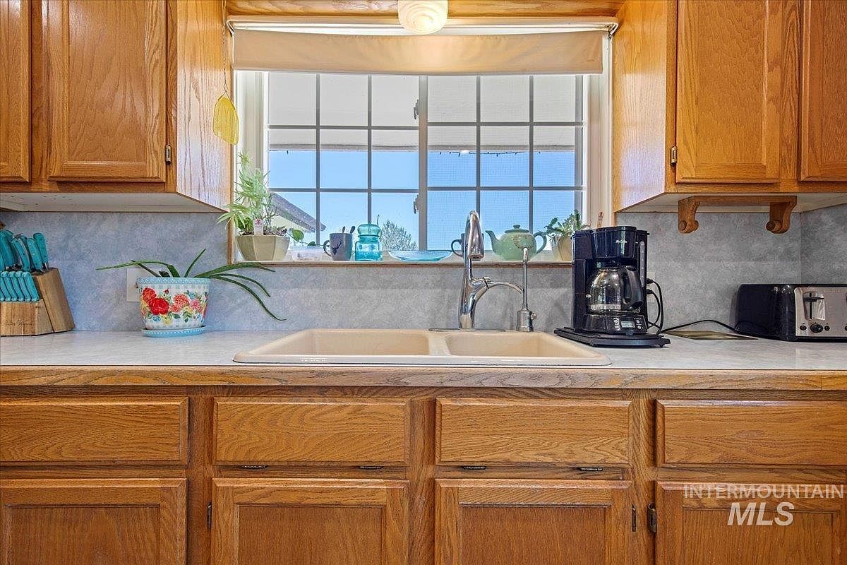 2108 6th Ave S Payette, ID 83661 - Thumbnail 3