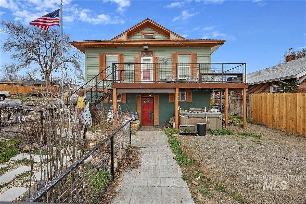 410 N Logan St Glenns Ferry, ID 83623 - Thumbnail 3