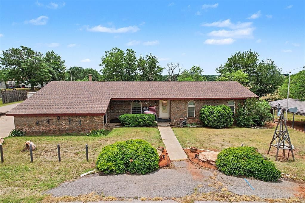 502 W Enterprise Ave Sayre, OK 73662 - Thumbnail 3