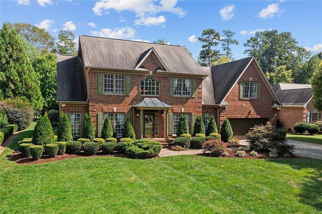 918 Golf House Rd W Whitsett, NC 27377 - Thumbnail 3