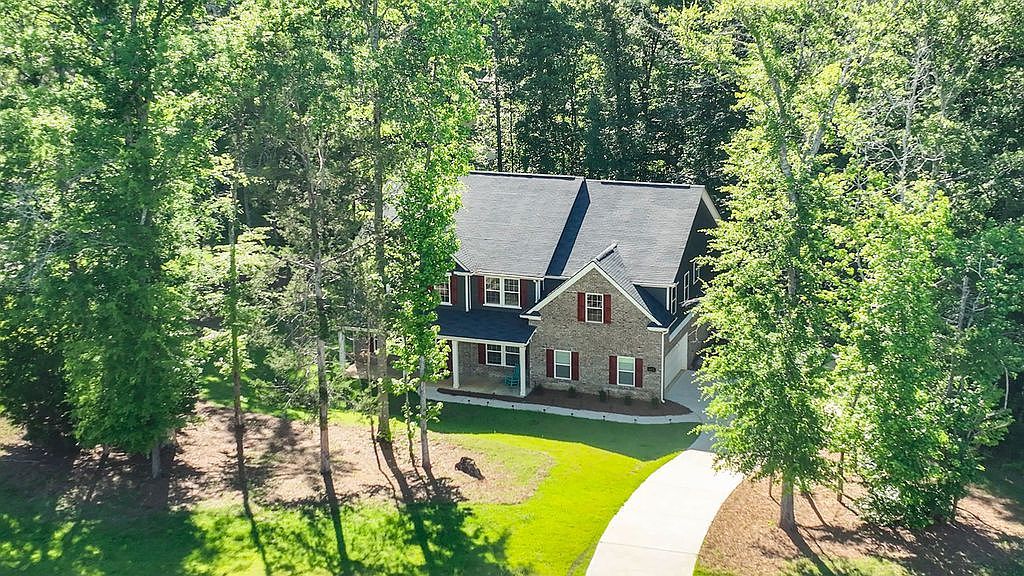 957 Ski Spray Point Opelika, AL 36804 - Thumbnail 3