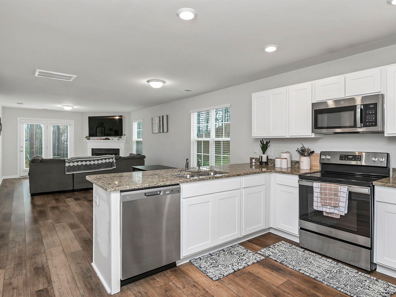 536 Cricket Chirp Ln Elgin, SC 29045 - Thumbnail 3