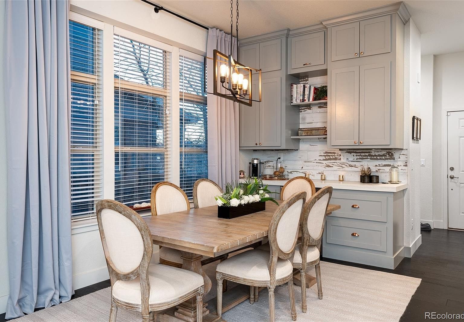 2572 Iola St Aurora, CO 80010 - Thumbnail 3