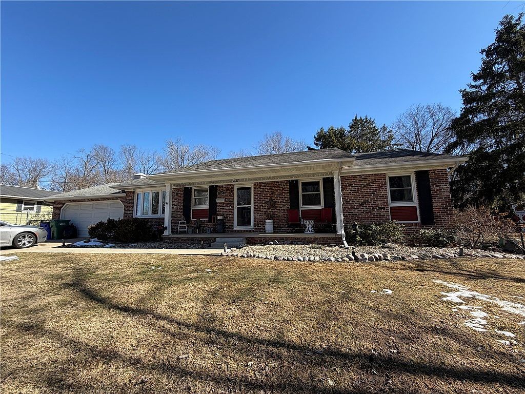 952 N Linden Ave Decatur, IL 62522 - Thumbnail 3