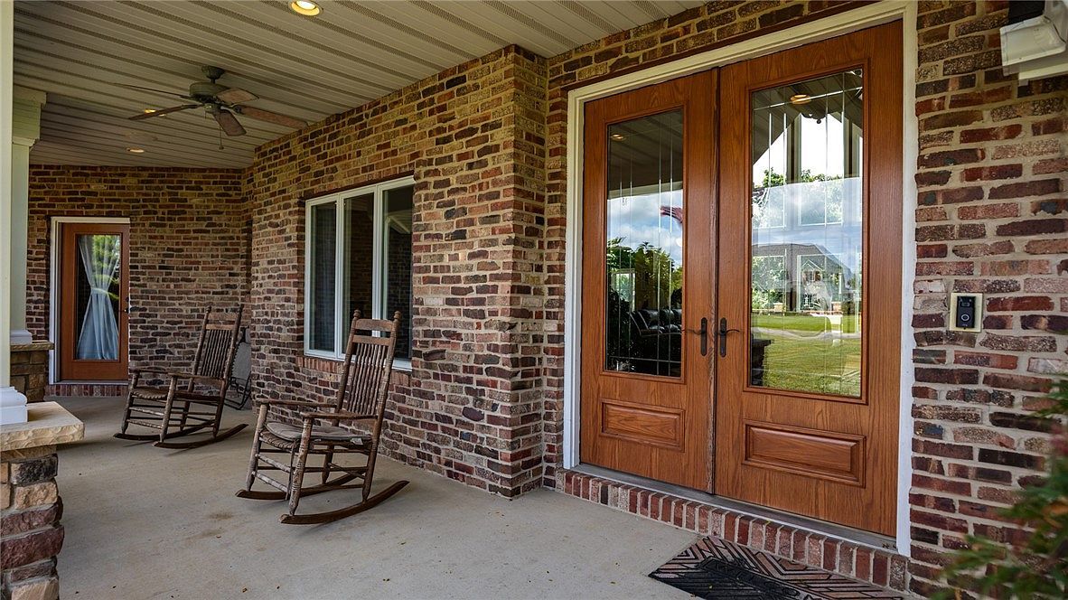 11107 E Cambridge Ln Effingham, IL 62401 - Thumbnail 3