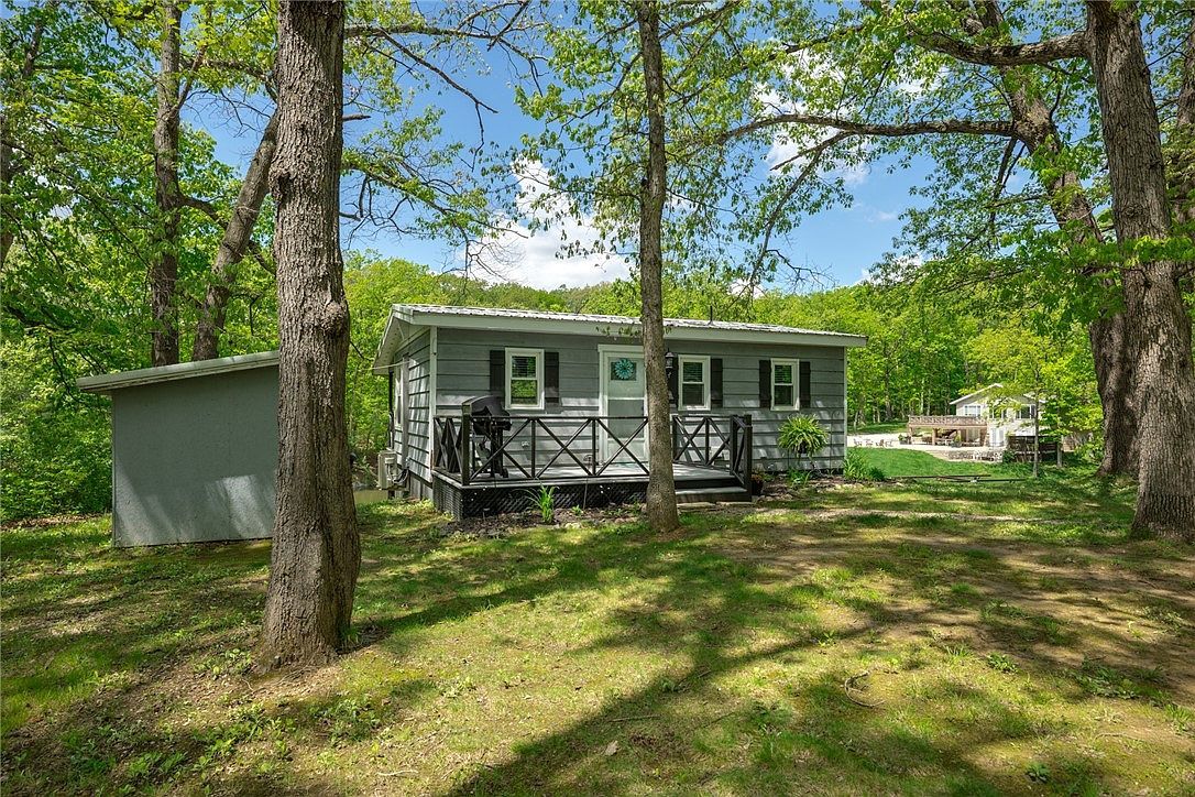 14744 N Court 1 Effingham, IL 62401 - Thumbnail 3