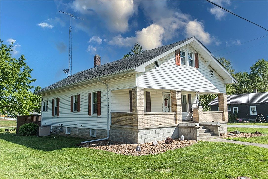 110 E Pleasant St Greenup, IL 62428 - Thumbnail 3