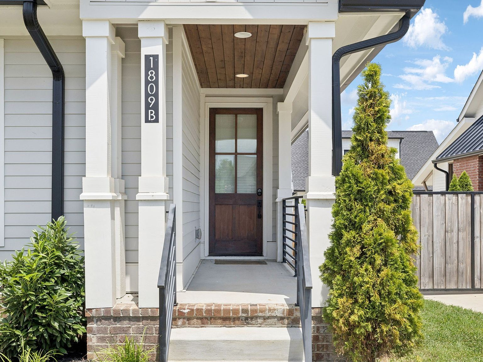 1809B Holly St Nashville, TN 37206 - Thumbnail 3