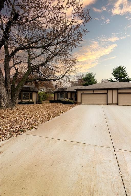 1303 N 43rd St Saint Joseph, MO 64506 - Thumbnail 3