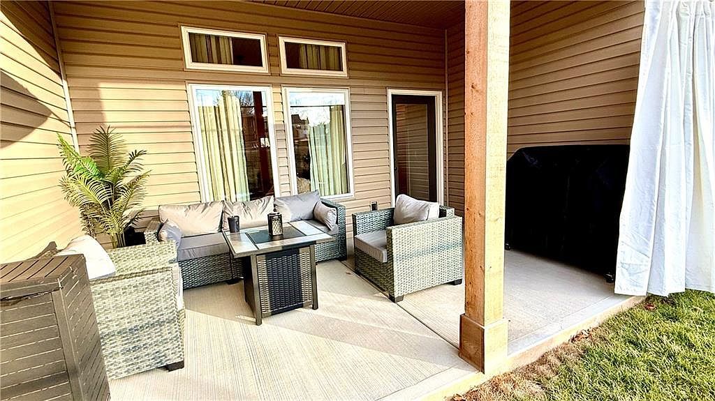 3000 Sheffield Lane St Joseph, MO 64506 - Thumbnail 3