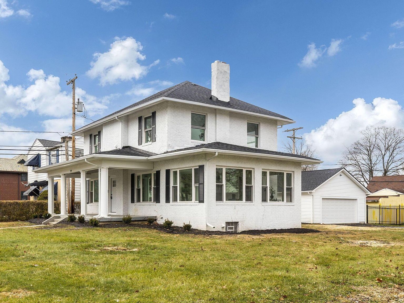 291 Sherborne Dr Columbus, OH 43219 - Thumbnail 3