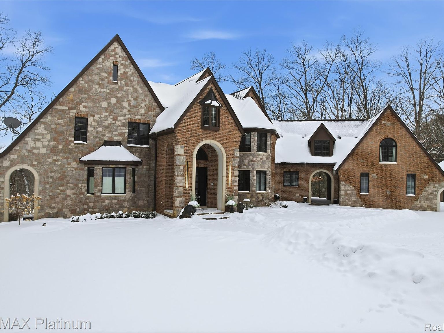 11205 Redberry Ct Whitmore Lake, MI 48189 - Thumbnail 3