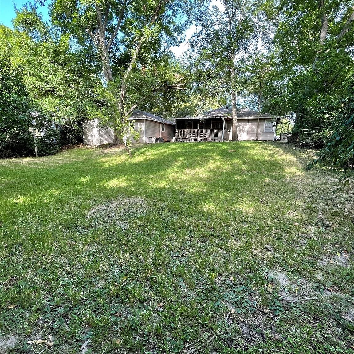 1520 & 1/2 Avenue N Huntsville, TX 77340 - Thumbnail 3