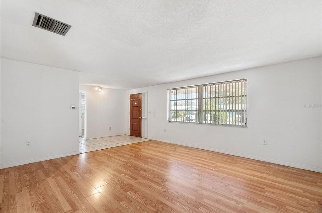 10841 Piccadilly Rd Port Richey, FL 34668 - Thumbnail 3