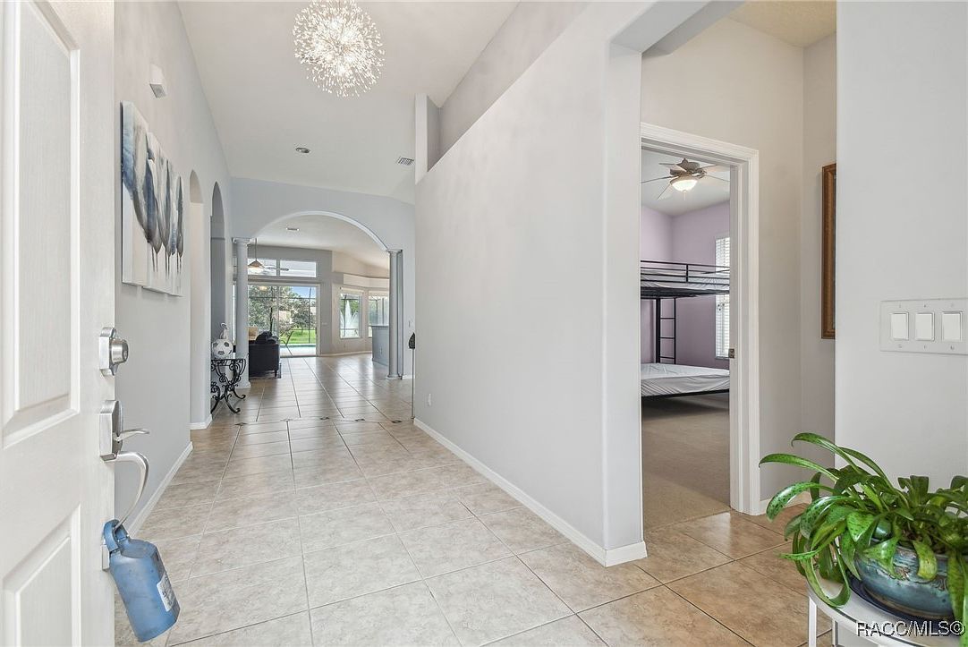 1049 W Lake Valley Ct Hernando, FL 34442 - Thumbnail 3