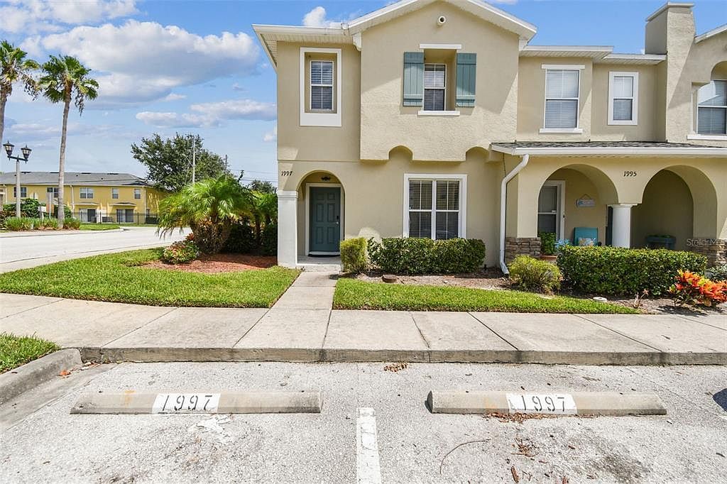 1997 Searay Shore Dr Clearwater, FL 33763 - Thumbnail 3