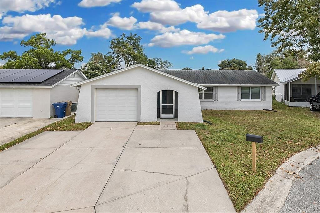 7437 Daggett Ter New Port Richey, FL 34655 - Thumbnail 3