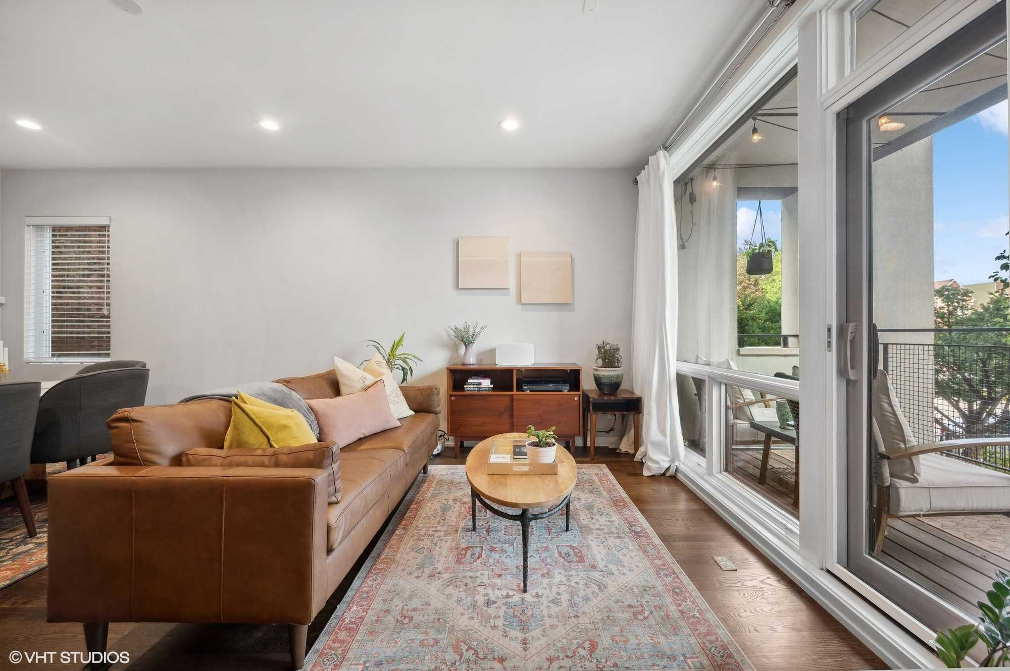 842 N Campbell Ave unit 1n, Chicago, IL 60622, USA - Thumbnail 3