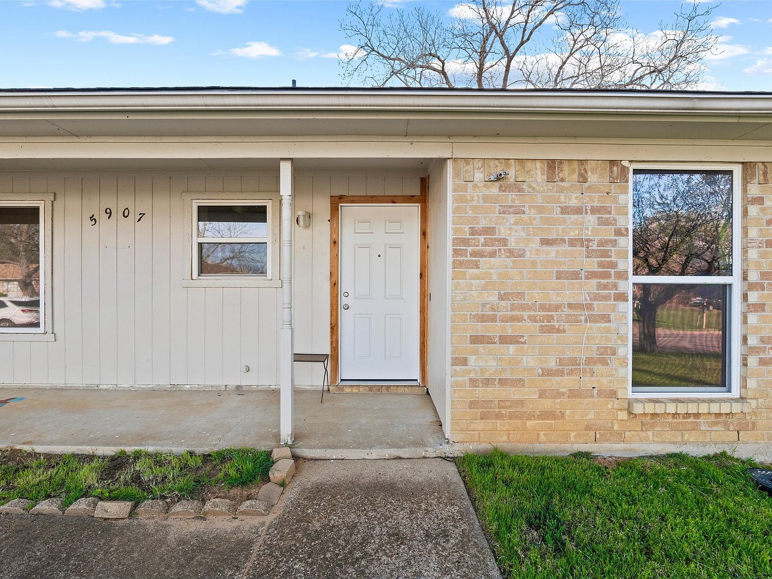 5907 Woodsetter Ln Arlington, TX 76017 - Thumbnail 3