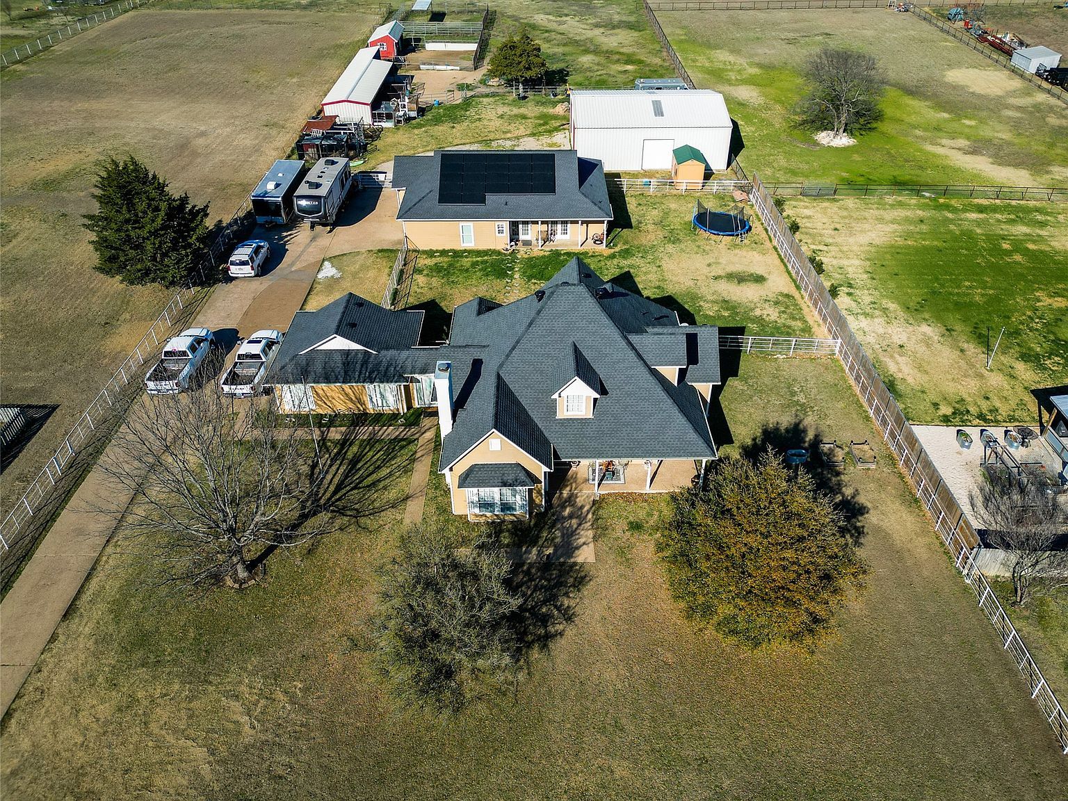 2211 McAlpin Rd Midlothian, TX 76065 - Thumbnail 3