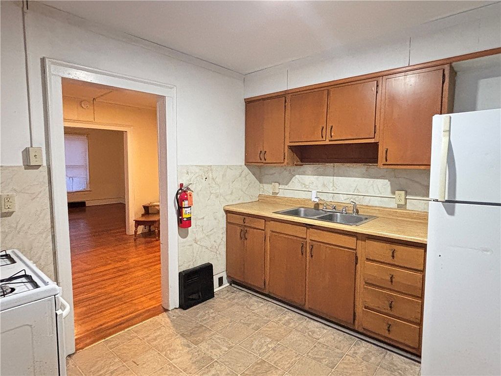 10-12 Columbia St Oneonta, NY 13820 - Thumbnail 3