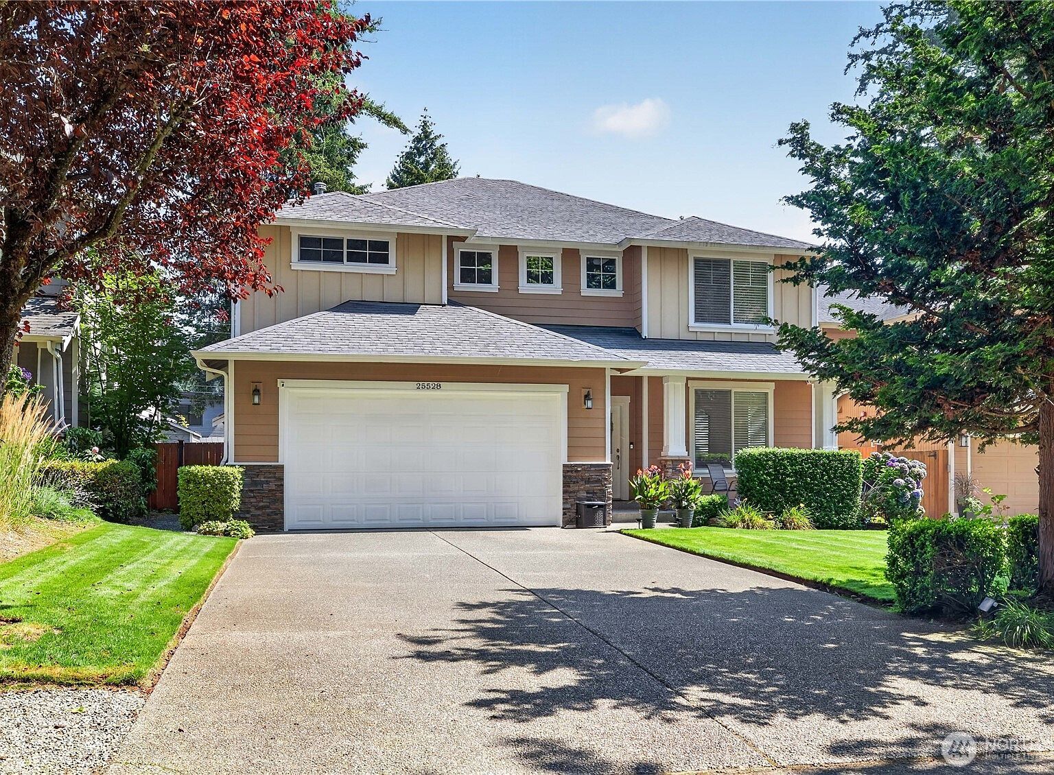 25528 Lake Wilderness Place SE Maple Valley, WA 98038 - Thumbnail 3